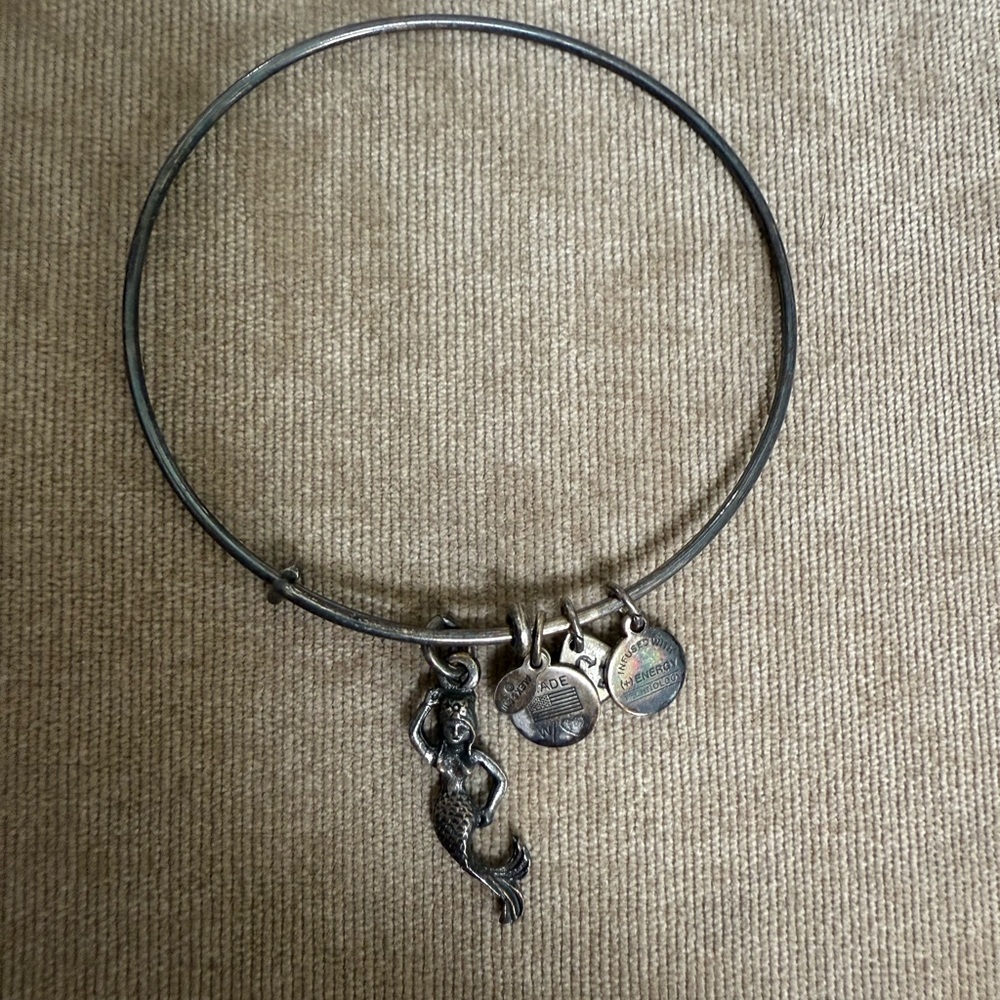 Silver Mermaid Charm Bangle